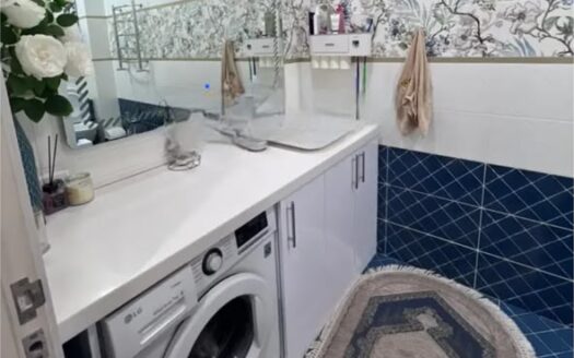 3 комн кв . Абылайхана 1/3, 86.кВ.м, 2020г, 5/9- 43000000 т