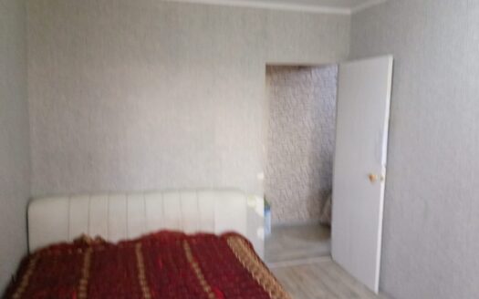 Homepage 2 комн Боровской 50 52кв.м 4/5 этаж 1980 год -12600000 т