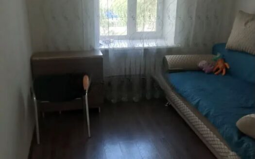 4-х комнатная Ауезова 252, 80 кв.м ,1978 год, 2/5 этаж 27.600.000