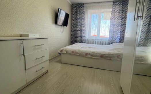 4 ком квартира Центральный 39, 1992 год, 76 м кВ, 5/5 эт- 24600000 т